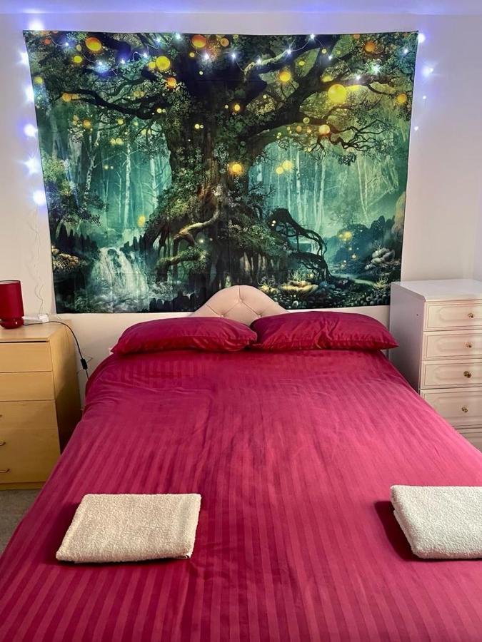 The Blue Moon Bed & Breakfast Blackpool Bagian luar foto