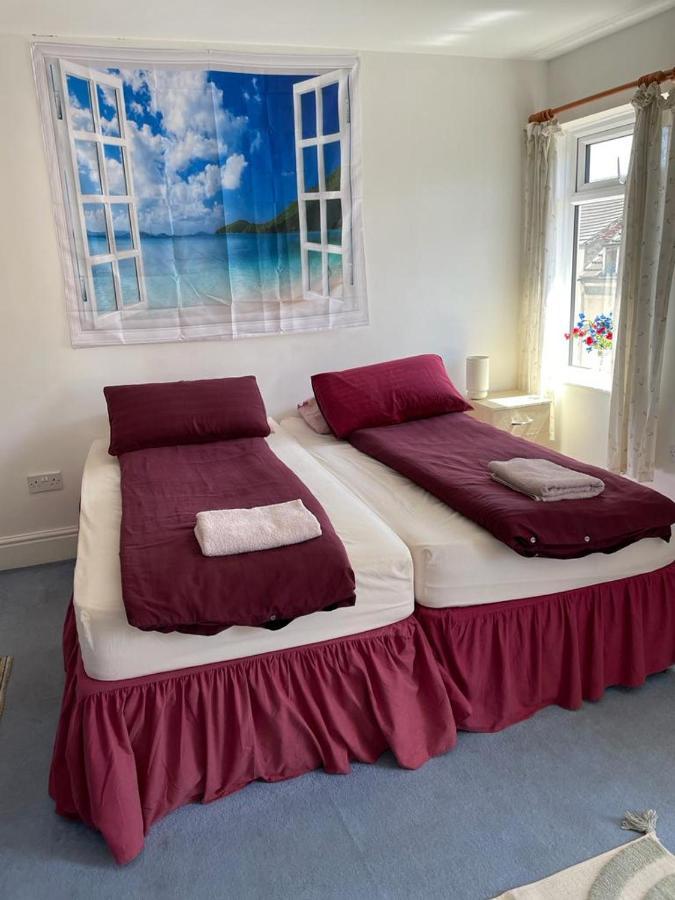 The Blue Moon Bed & Breakfast Blackpool Bagian luar foto